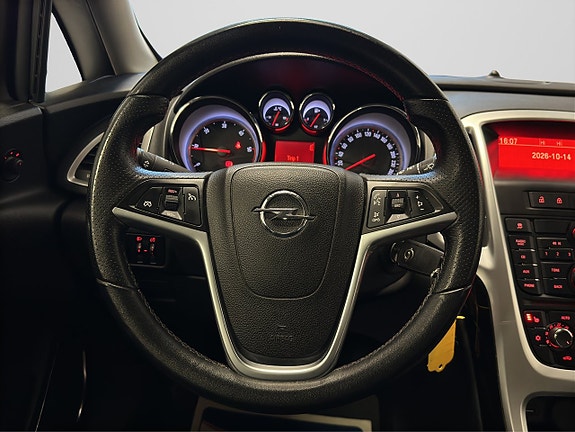 Opel Astra 12 of 22