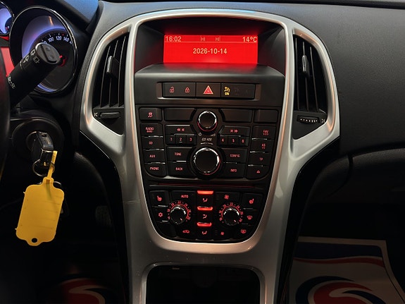 Opel Astra 16 of 22
