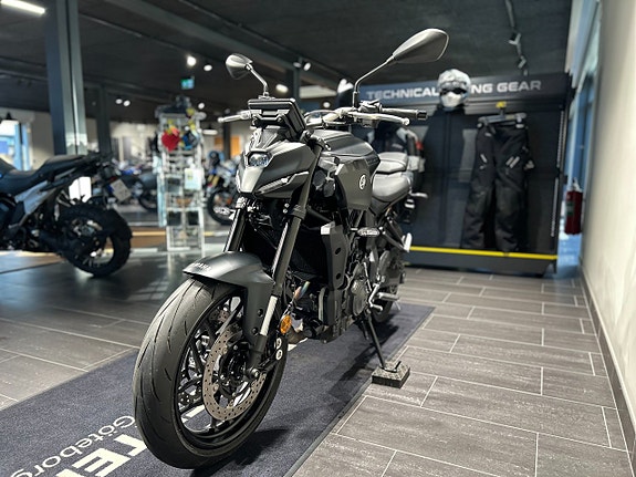 Yamaha MT-07 / Tankpads / Endast 380 mil! 5 of 17