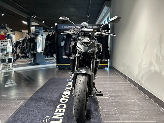 Yamaha MT-07 / Tankpads / Endast 380 mil! 4 of 17