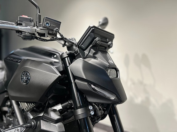 Yamaha MT-07 / Tankpads / Endast 380 mil! 12 of 17