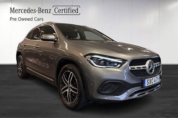 Mercedes-Benz GLA 200 3 of 23