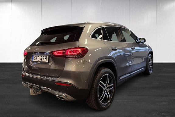 Mercedes-Benz GLA 200 6 of 23