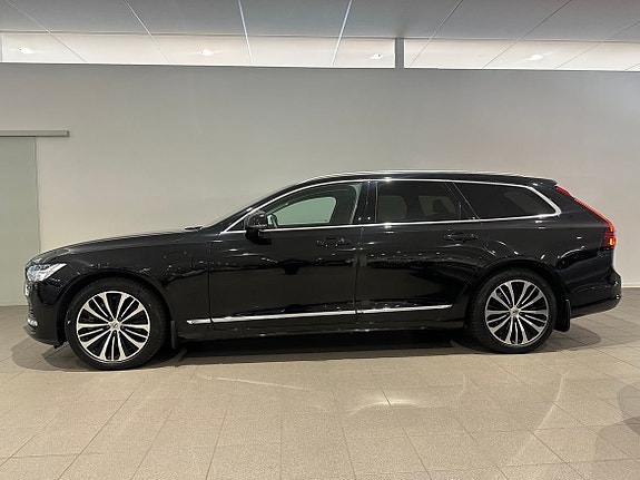 Volvo V90 3 of 19
