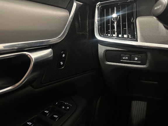 Volvo V90 19 of 19