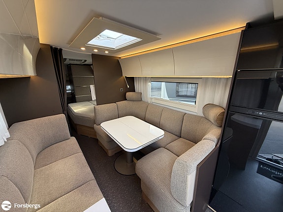 Adria ALPINA 753HK inkl. förtält - 3.95% ränta + utökad garanti! 10 of 19