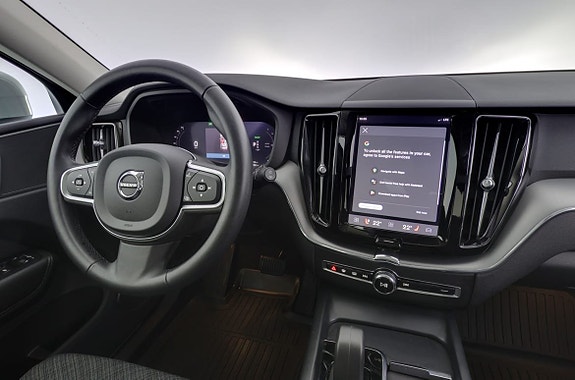 Volvo XC60 8 of 18