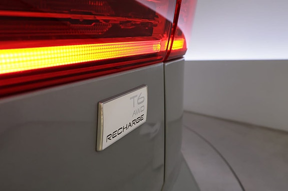 Volvo XC60 14 of 18
