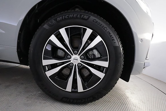 Volvo XC60 11 of 18