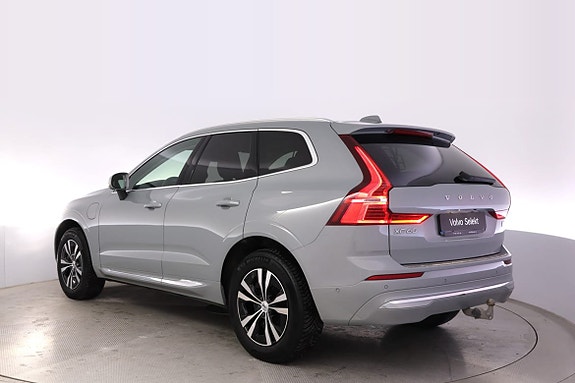 Volvo XC60 3 of 18