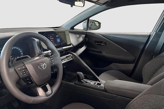 Toyota C-HR 7 of 12