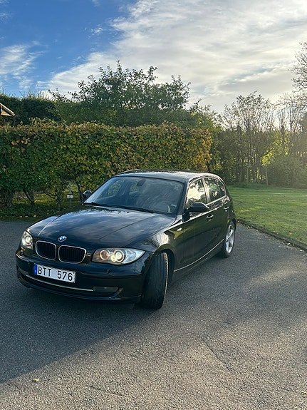 BMW 120d 2 of 8