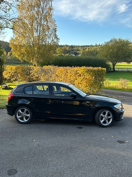 BMW 120d 3 of 8