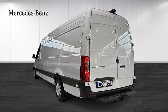 Mercedes-Benz eSprinter 420 3 of 14