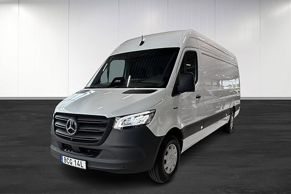 Mercedes-Benz eSprinter 420 12 of 14