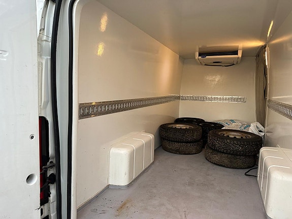 Peugeot Boxer 10 of 17
