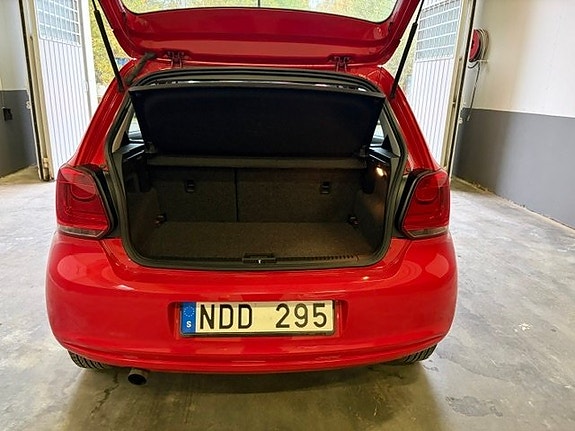 Volkswagen Polo 6 of 12