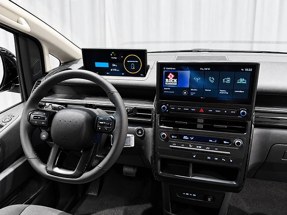 Hyundai Staria 6 of 12