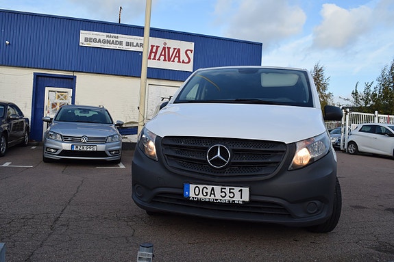 Mercedes-Benz Vito 111 8 of 14