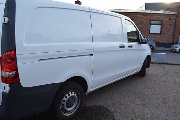 Mercedes-Benz Vito 111 9 of 14
