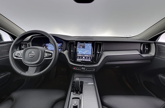 Volvo XC60 7 of 24