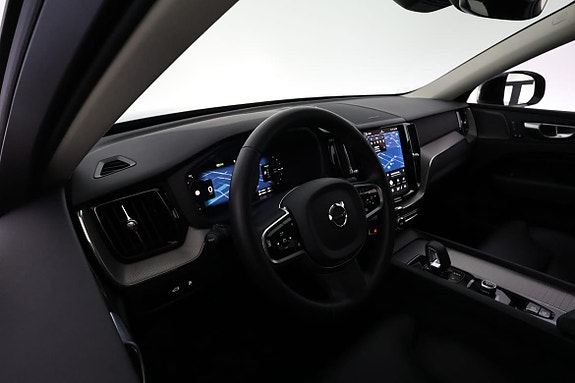 Volvo XC60 15 of 24
