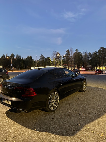 Volvo S90 4 of 10
