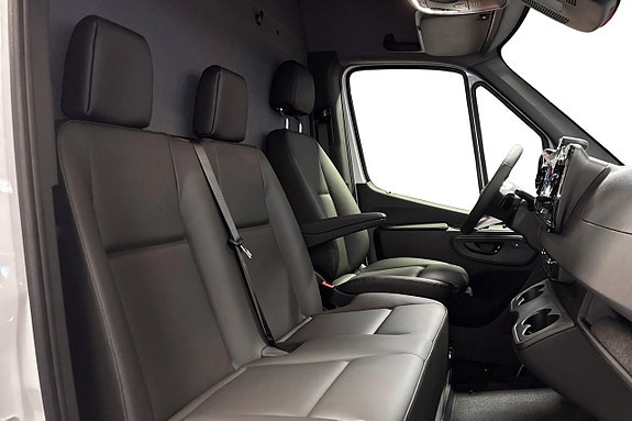 Mercedes-Benz Sprinter 317 16 of 21