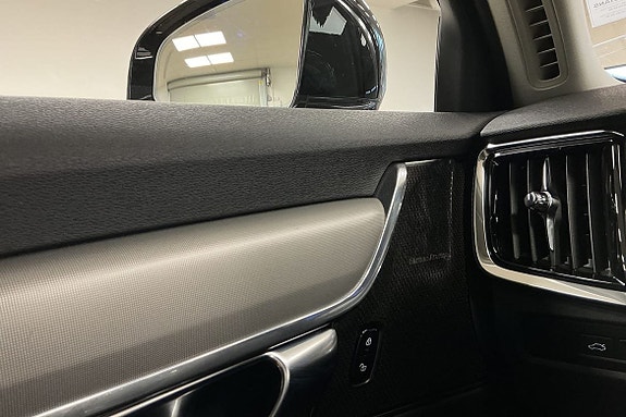 Volvo V90 30 of 30
