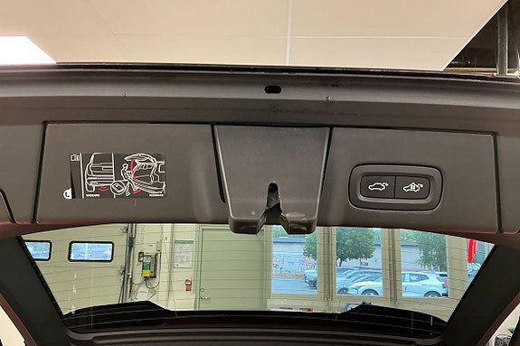 Volvo V90 22 of 30