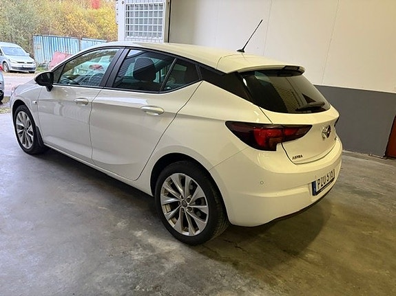 Opel Astra 3 of 11