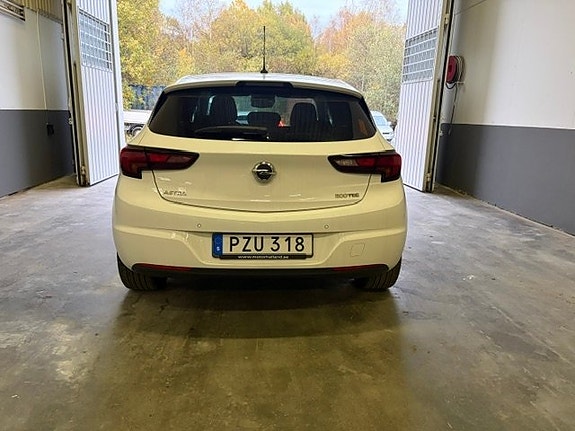 Opel Astra 5 of 11