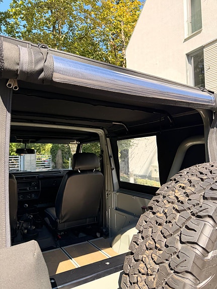 Mercedes-Benz G300 10 of 24