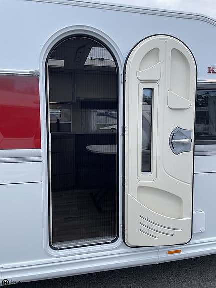 KABE Royal 600 TDL KS | STOR TOALETT | LÅNGBÄDDAR | 17 of 19