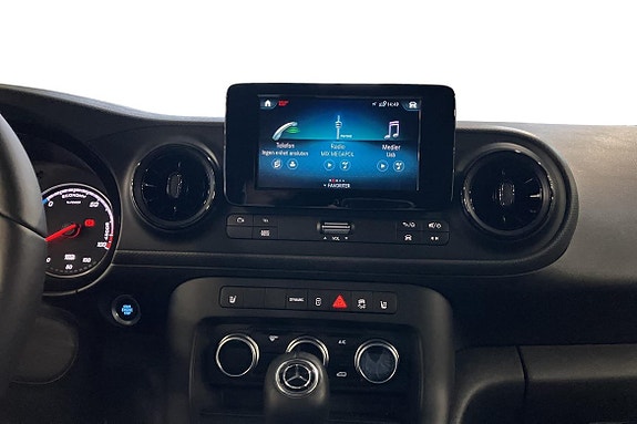 Mercedes-Benz eCitan 18 of 18