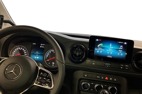 Mercedes-Benz eCitan 17 of 18