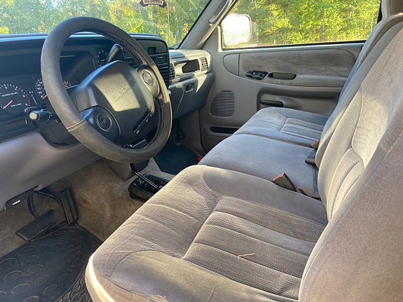 Dodge RAM 1500 7 of 10
