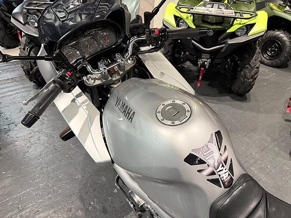 Yamaha XJ900 S Diversion 5 of 9