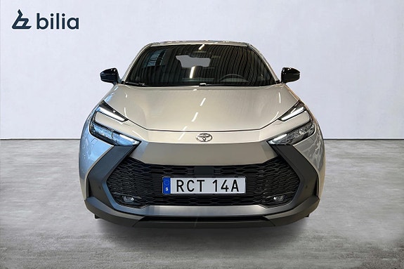 Toyota C-HR 6 of 24
