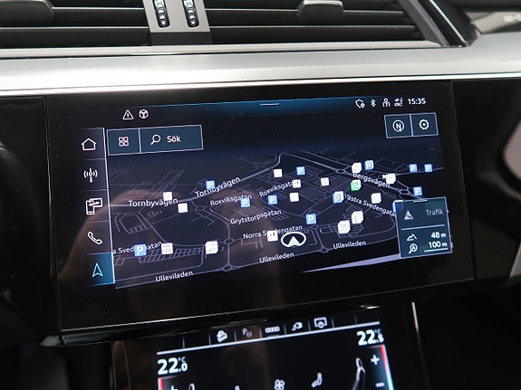 Audi Q8 e-tron 24 of 30