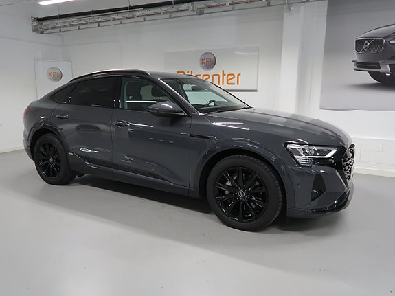 Audi Q8 e-tron 4 of 30