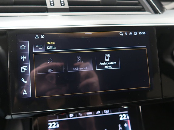 Audi Q8 e-tron 26 of 30