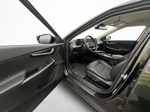 Kia EV6 15 of 30