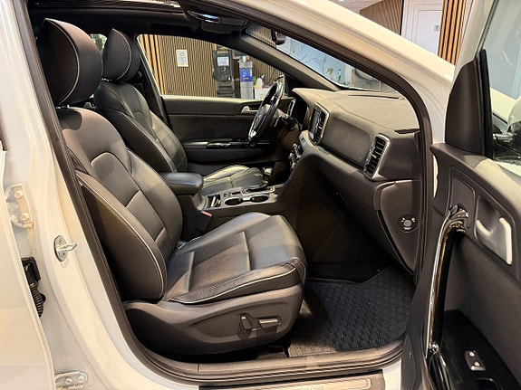 Kia Sportage 26 of 30