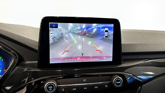 Ford Kuga 14 of 18