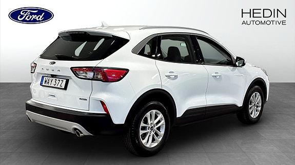 Ford Kuga 2 of 18
