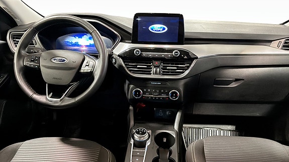 Ford Kuga 4 of 18