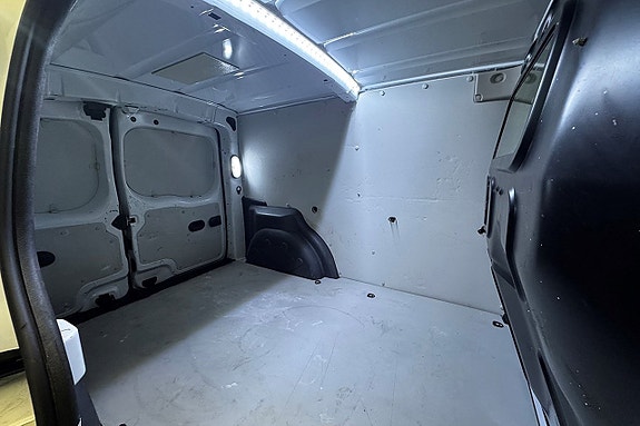 Renault Kangoo Express Maxi 12 of 26