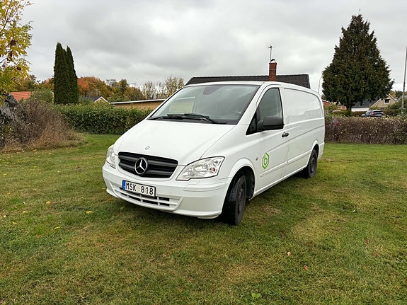Mercedes-Benz Vito 113 2 of 5