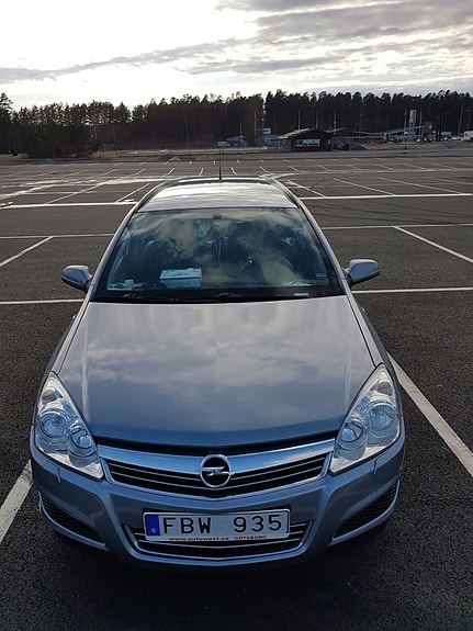 Opel Astra 3 of 7